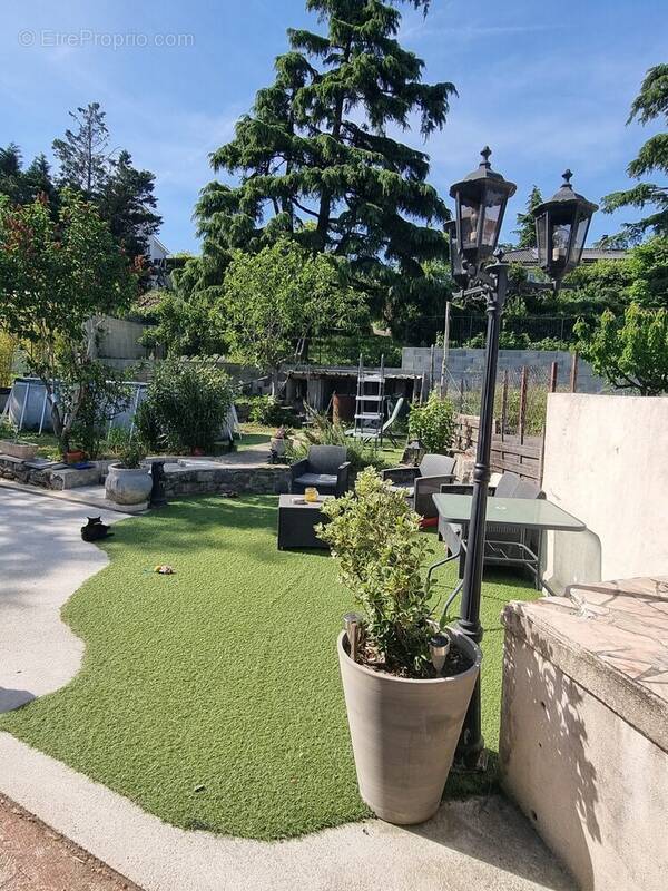 Photo Appartement à Givors au prix de 207 000€
