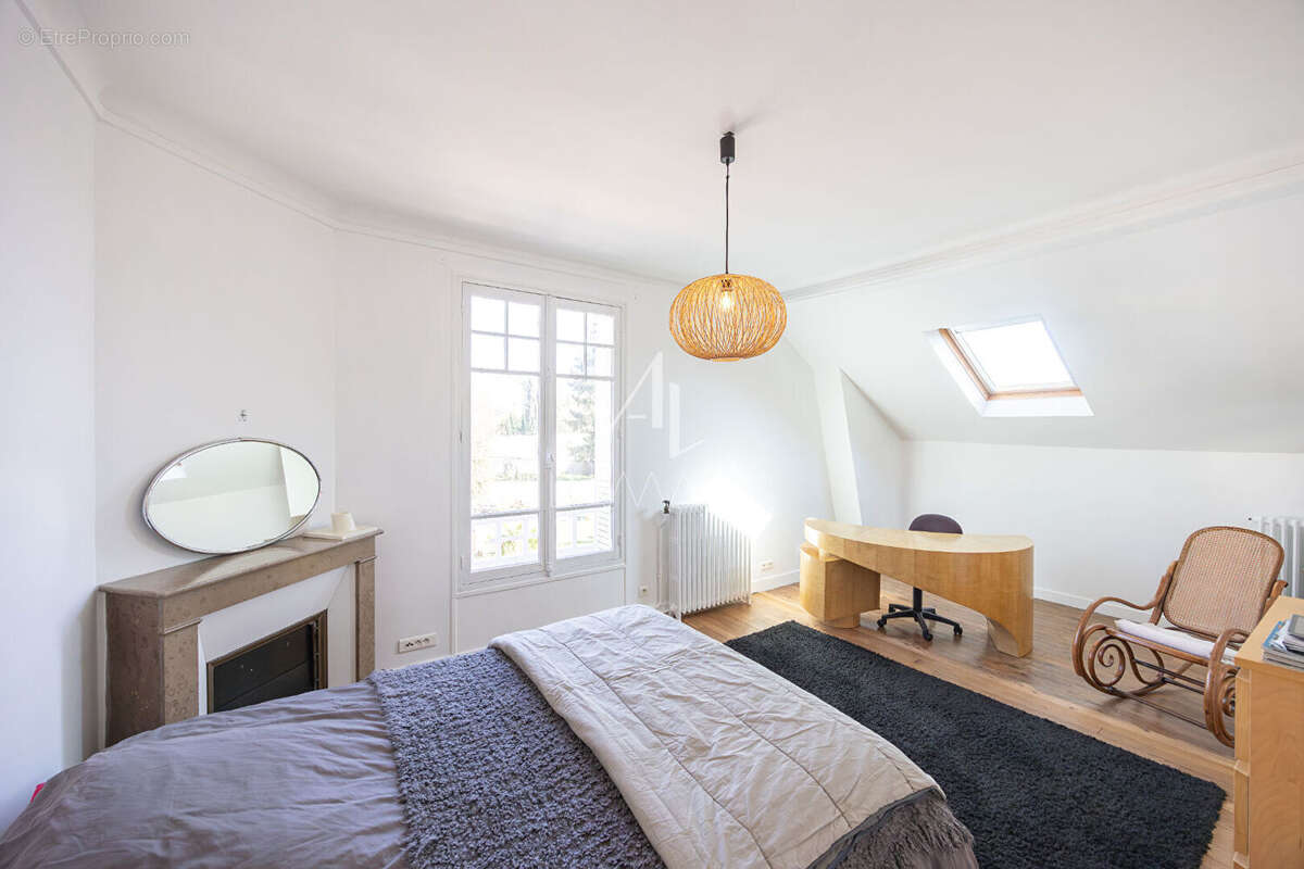 Maison à ESBLY