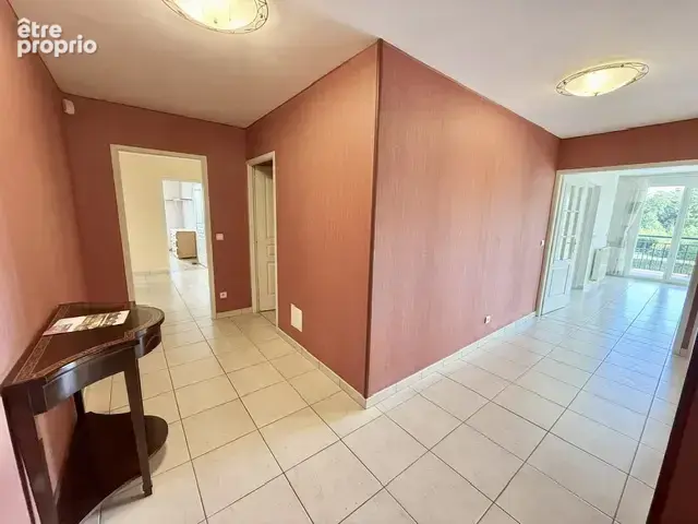 Divonne-les-bains   appartement 4 chambres de 180 m2   4 balcons   ascenseur   2 garages   2 caves - photo 15