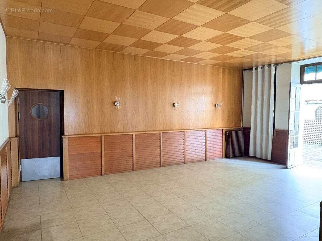 Maison à CHASSENEUIL-SUR-BONNIEURE