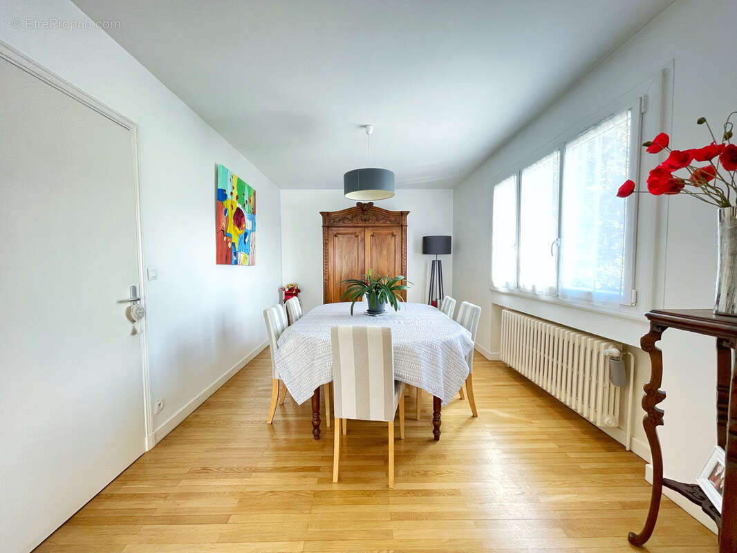 Maison à OULLINS