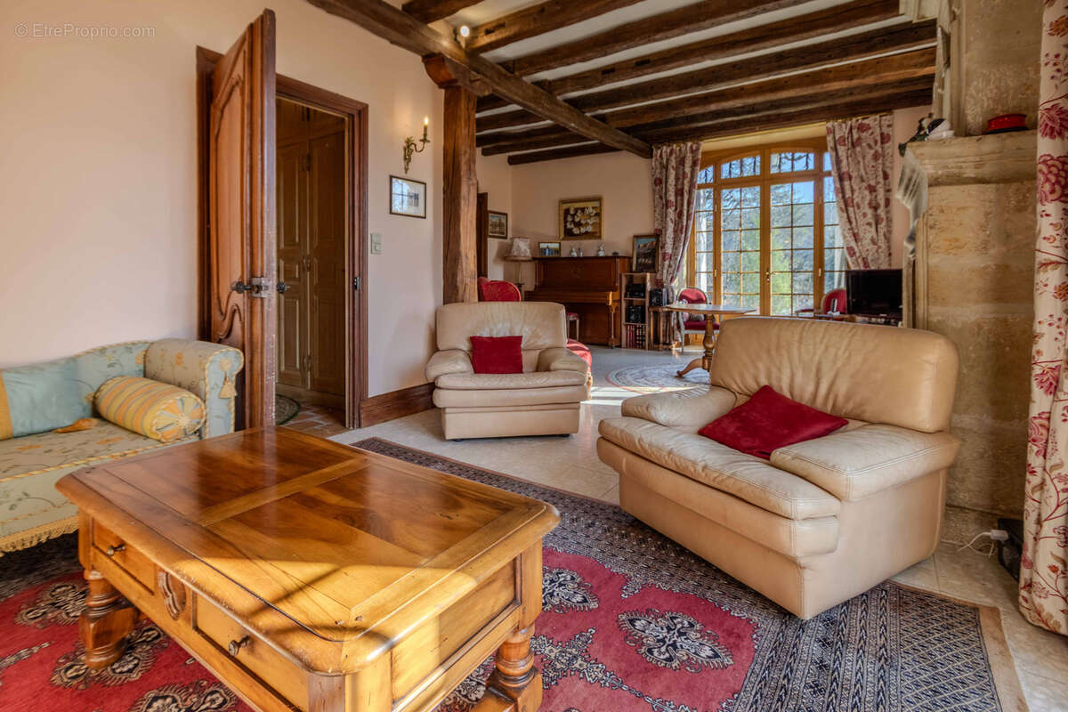 Maison à SAINT-CYPRIEN