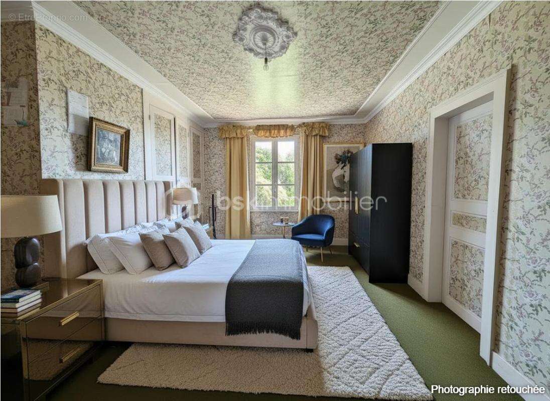 Maison ancienne en pierre de 130 m² avec dépendances sur 2 830 m² de terrain - photo 11