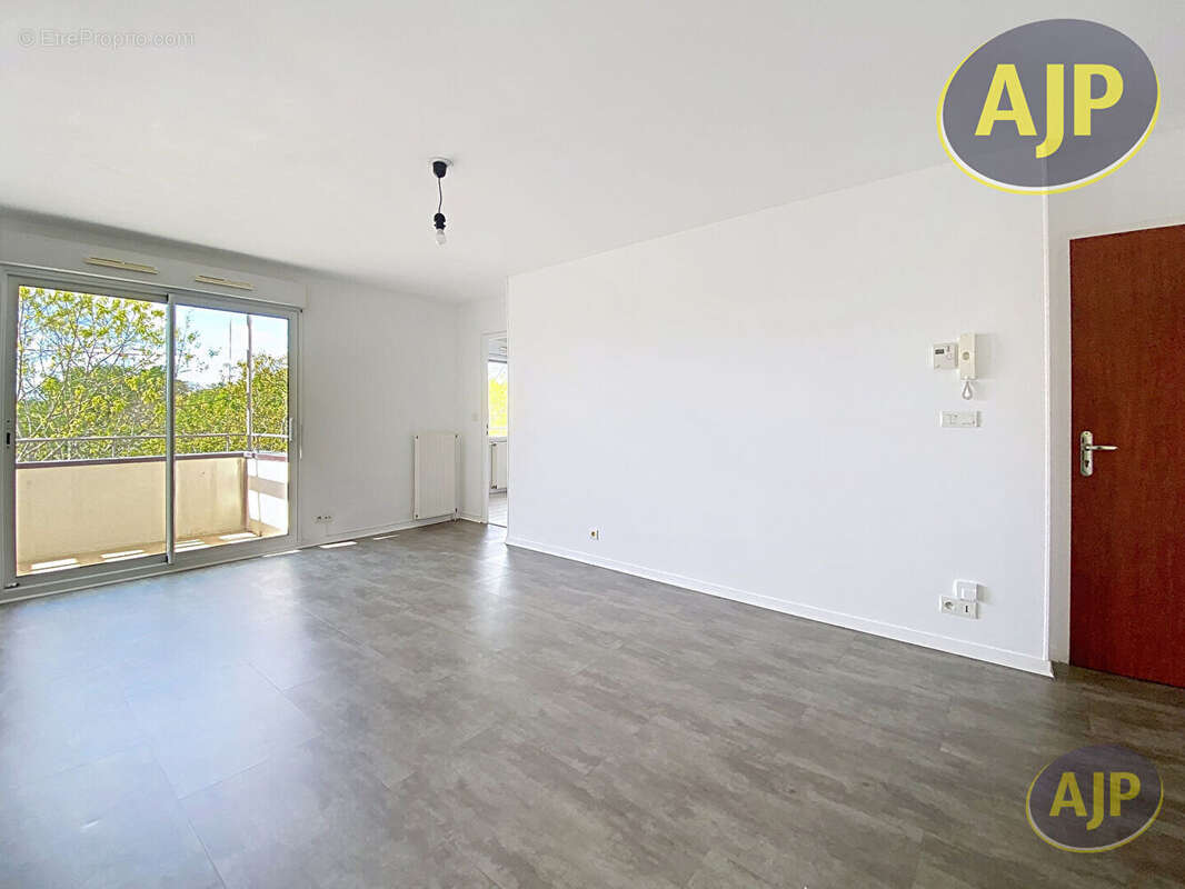Appartement à CARQUEFOU