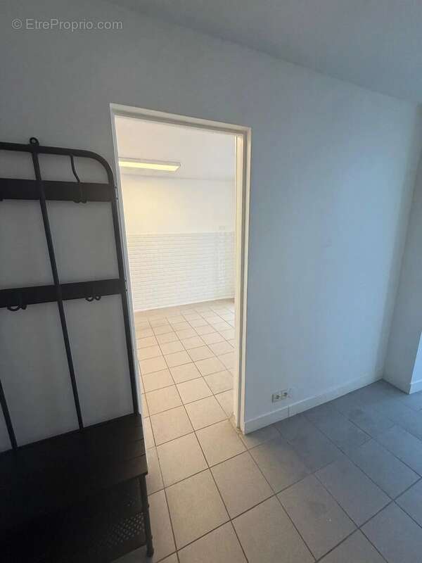 Commerce à PARIS-17E