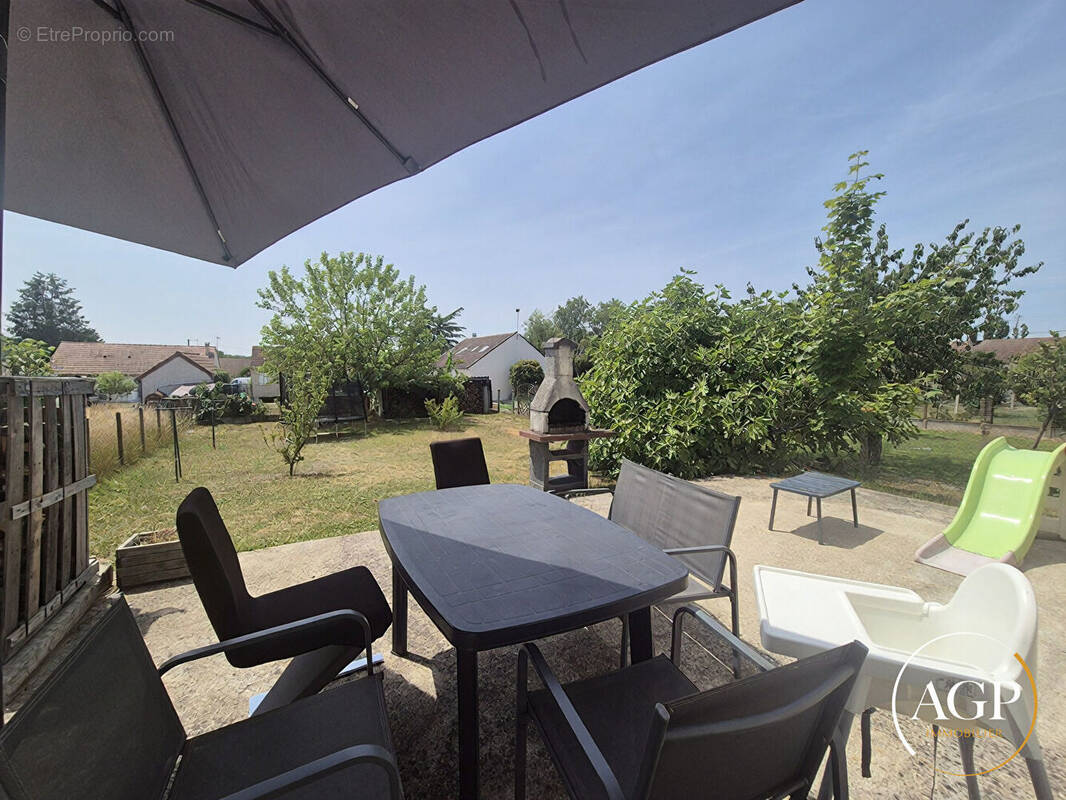 Maison sur sous-sol, 4 chambres - photo 1