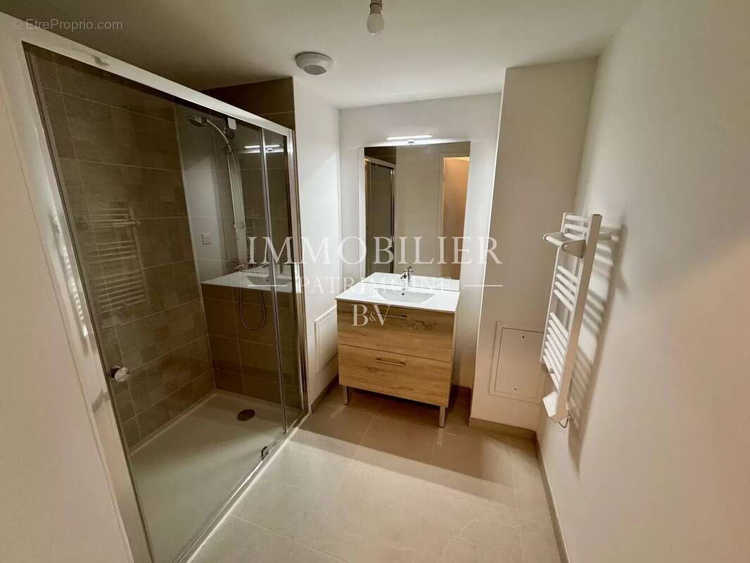 Appartement à SAINT-JEAN-DE-BRAYE