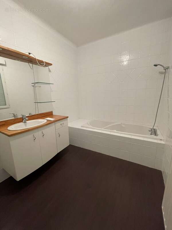 Maison 280 m² à Coulounieix-Chamiers  - photo 6