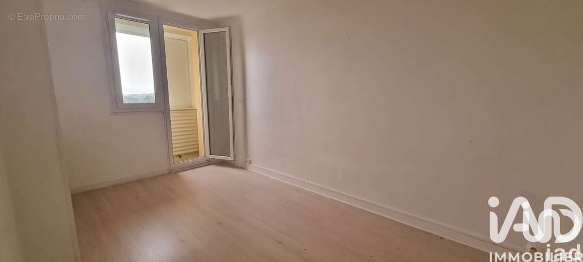 Photo 5 - Appartement à VILLIERS-LE-BEL