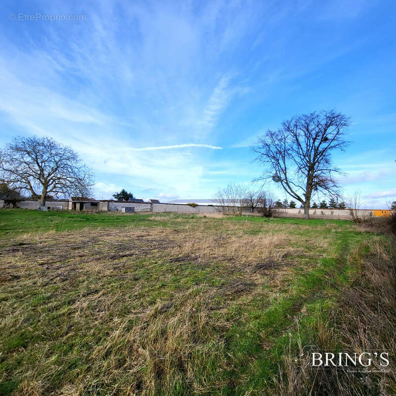 Maison à LA MADELEINE-DE-NONANCOURT