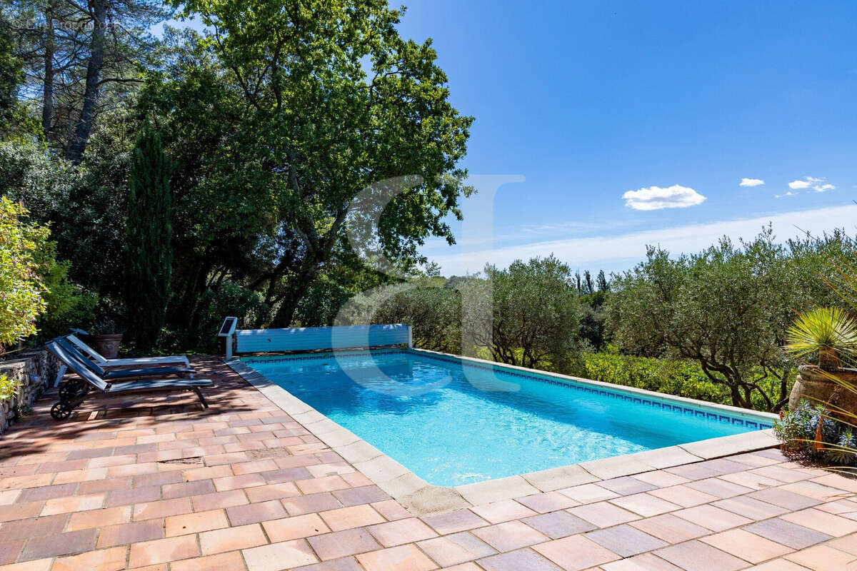Maison à VAISON-LA-ROMAINE