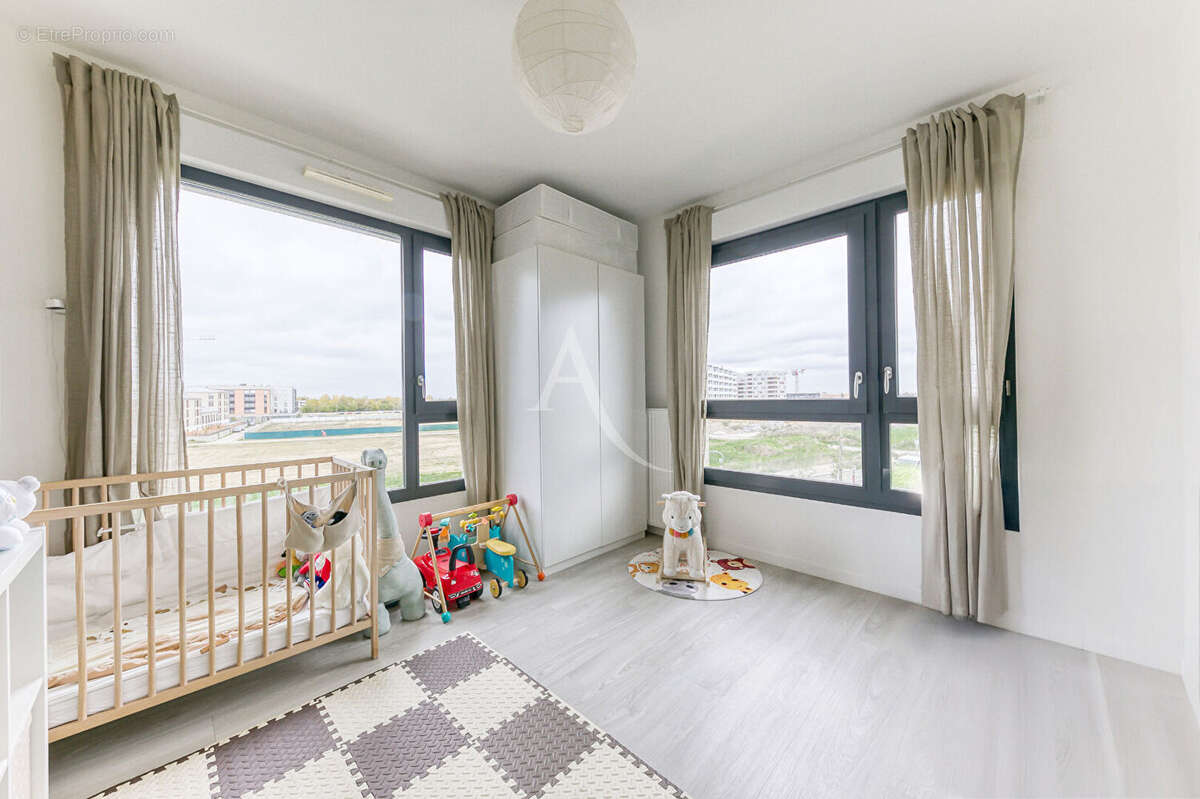 Appartement à BUSSY-SAINT-GEORGES