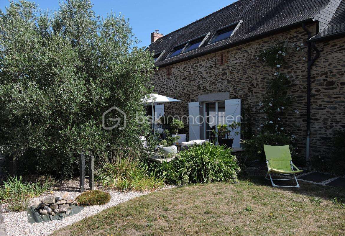 Maison à CHATEAUBOURG