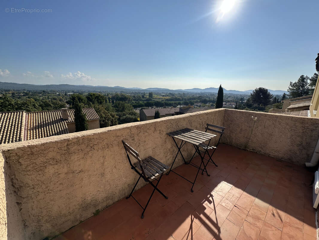 Maison à LA FARLEDE