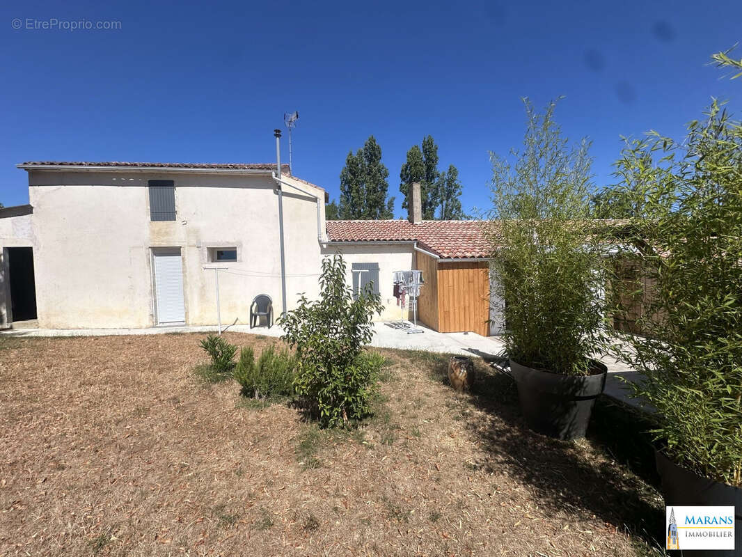 Maison 126 m² à Vouille-Les-Marais  - photo 2