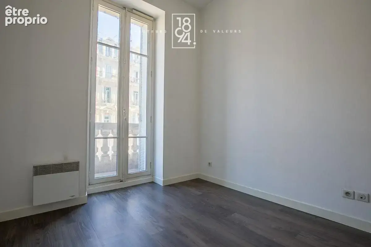 A Vendre I T4/T3 de 79m2 de type Haussmannien I La République - photo 6