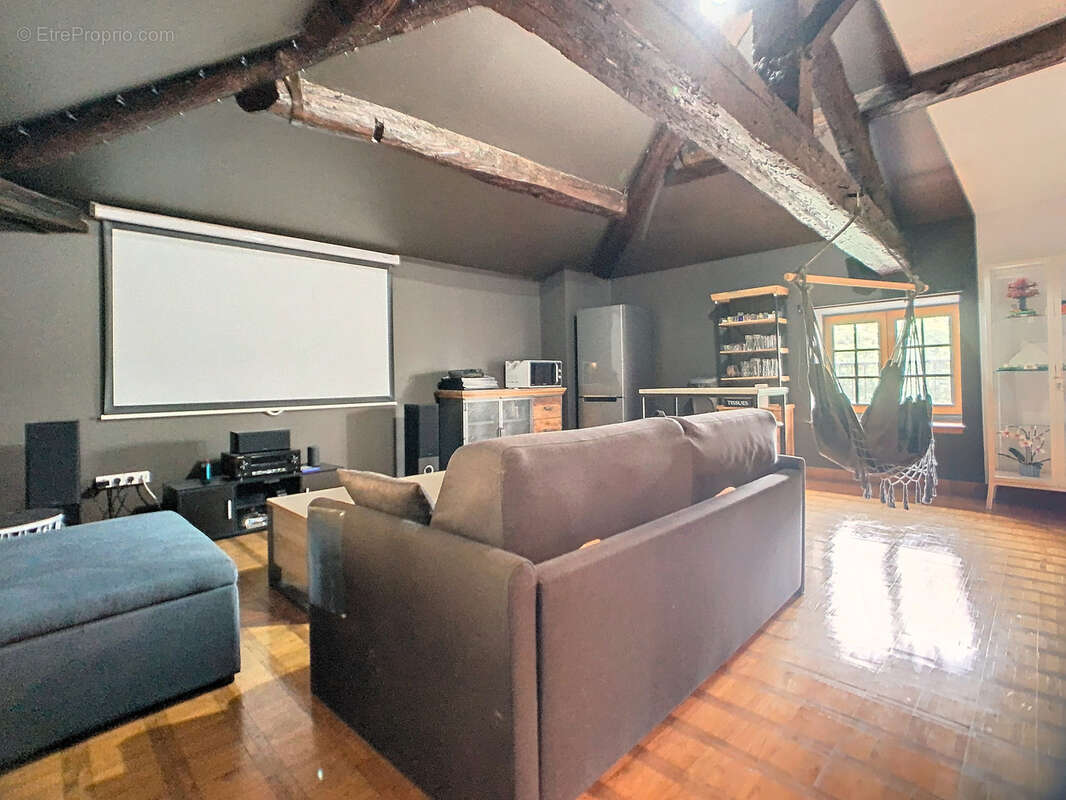 Maison à CHASSE-SUR-RHONE