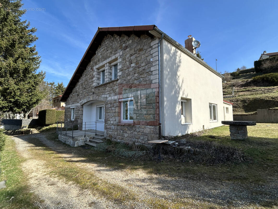 Maison à LANARCE