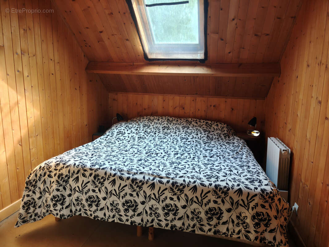 Maison à LA CHAPELLE-YVON