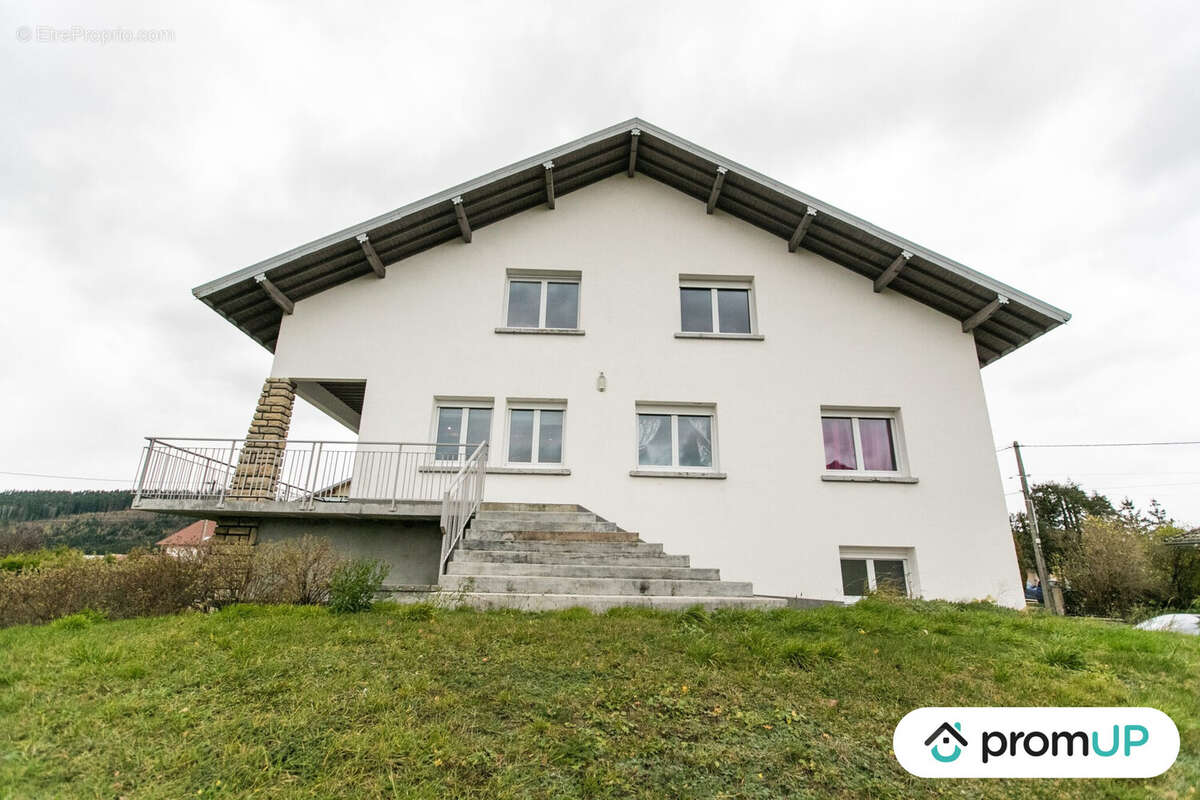 Maison à ORCHAMPS-VENNES