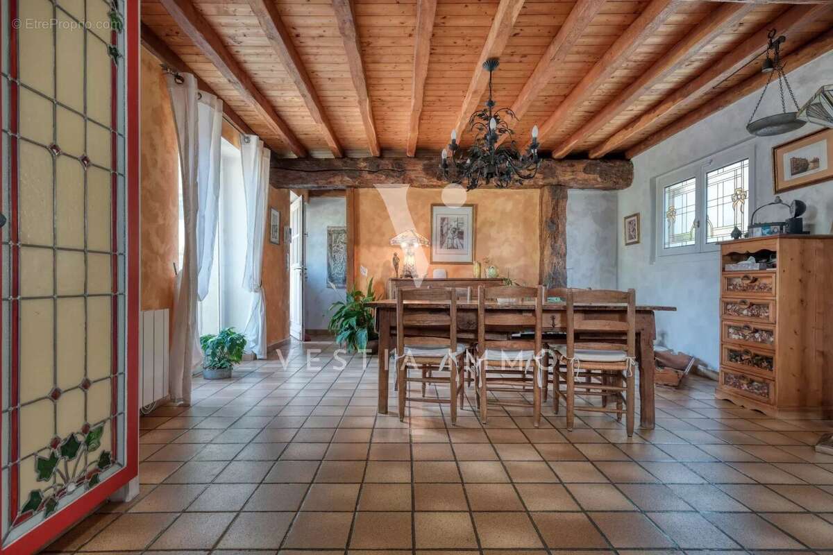 Maison à DOURDAN