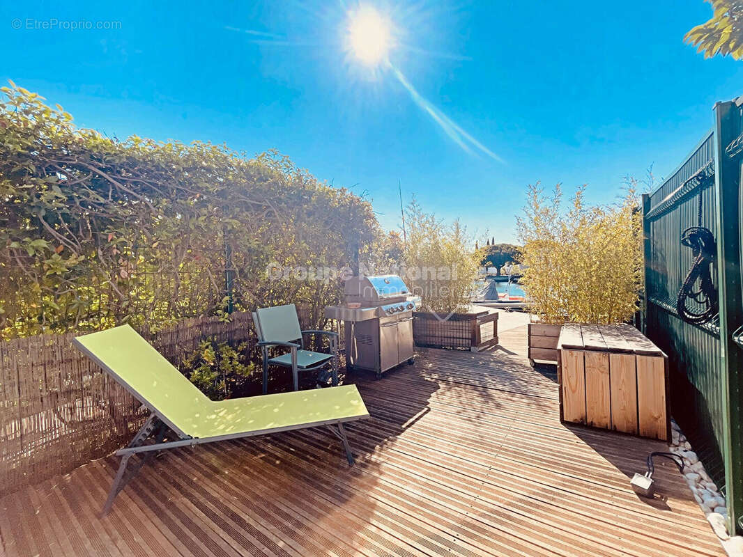 Marina P3 duplex ouest Port camargue - photo 3