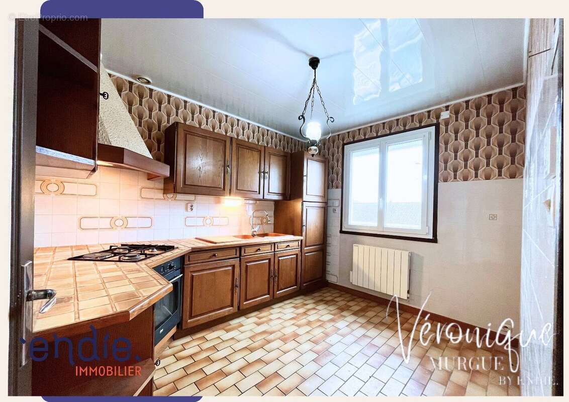 Maison sur sous sol, 128m2, 3 chambres avec Piscine et jardin clos,endie immobilier, veronique murgue - photo 7