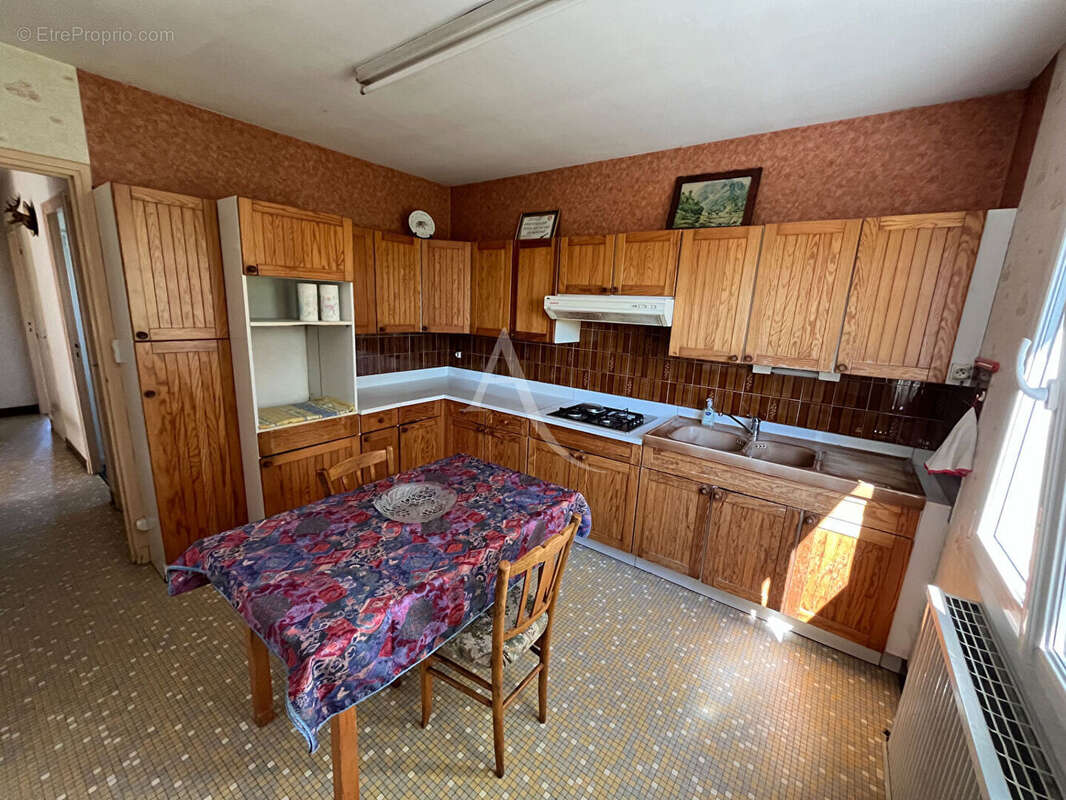 Maison à CHATEAU-RENAULT