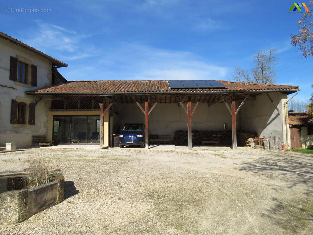 Maison 280 m² à Thermes-Magnoac  - photo 9