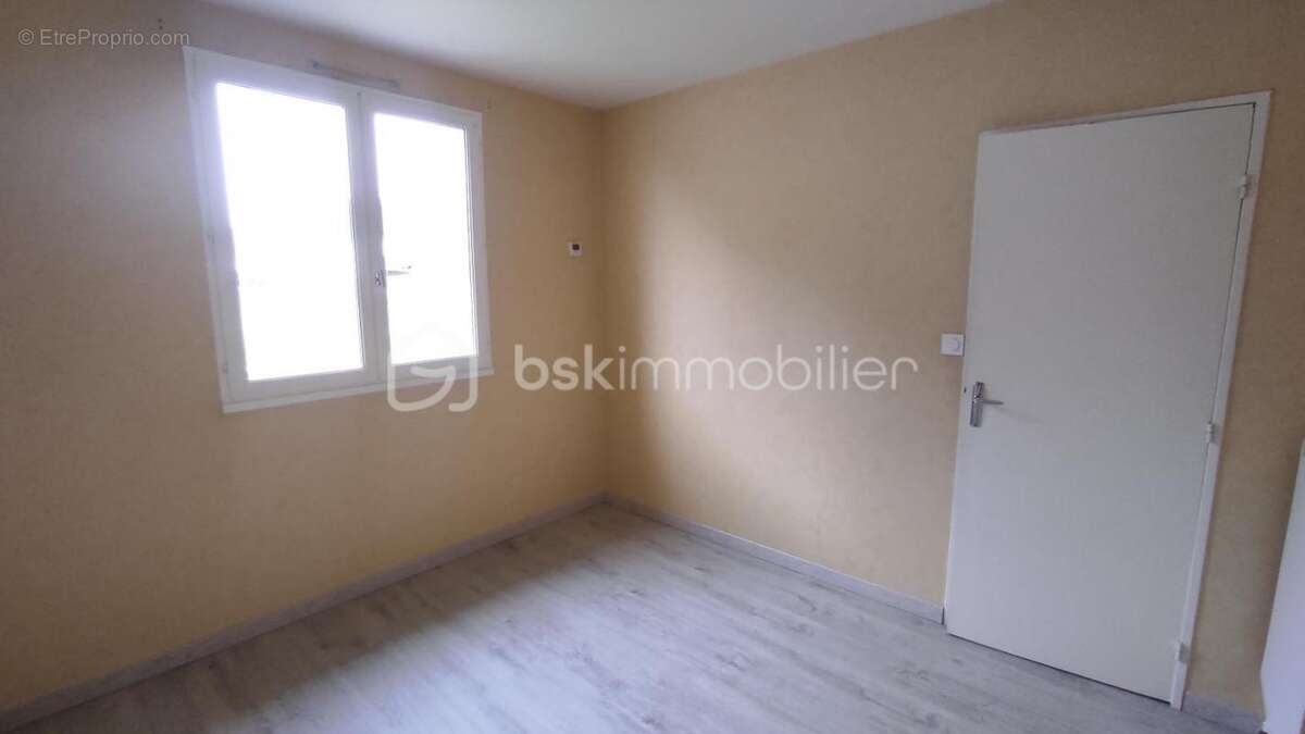 Maison à SAINT-BERTHEVIN