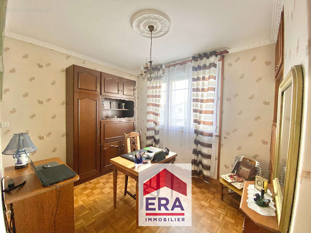 Maison à SARTROUVILLE