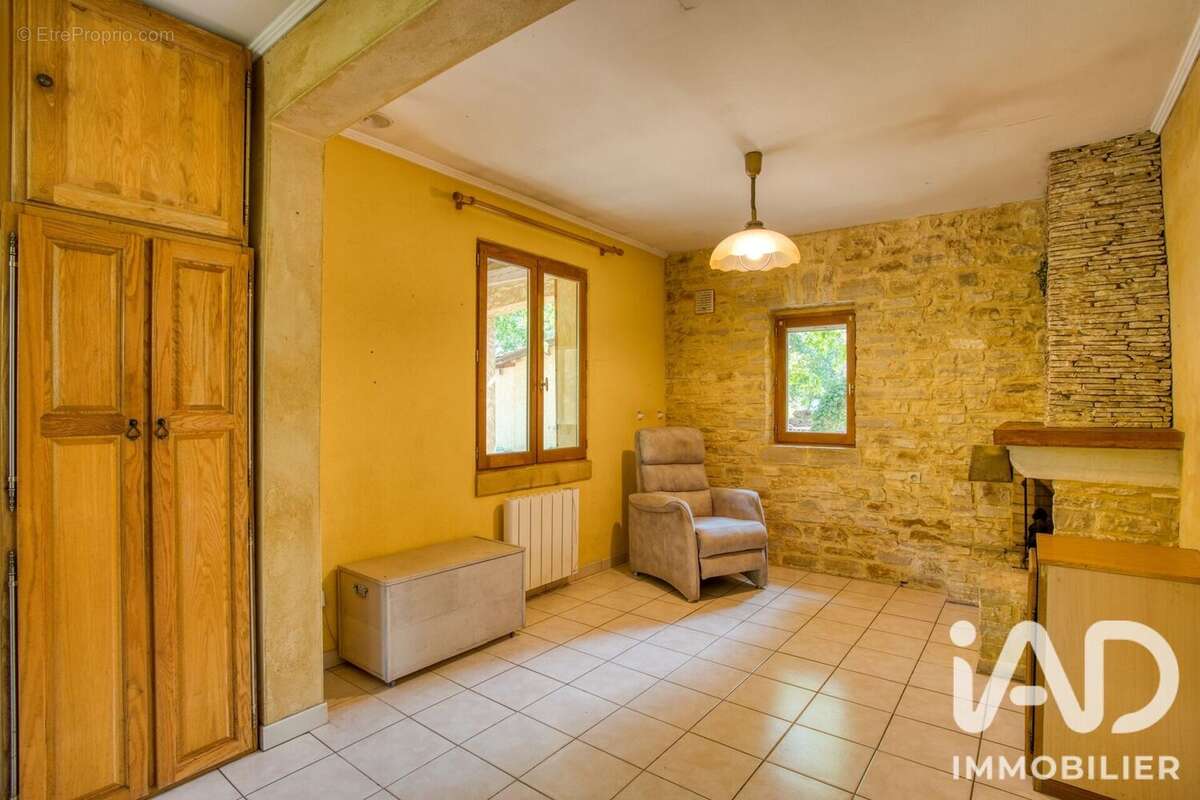 Maison 160 m² à Daglan  - photo 8