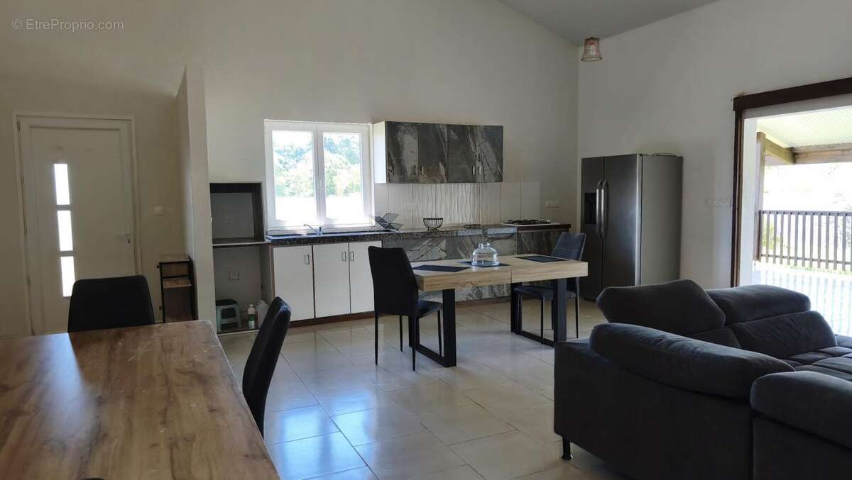 Ensemble immobilier à macouria rentabilité +7% - photo 2