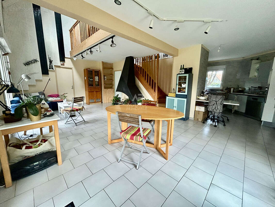 Maison à ACHERES