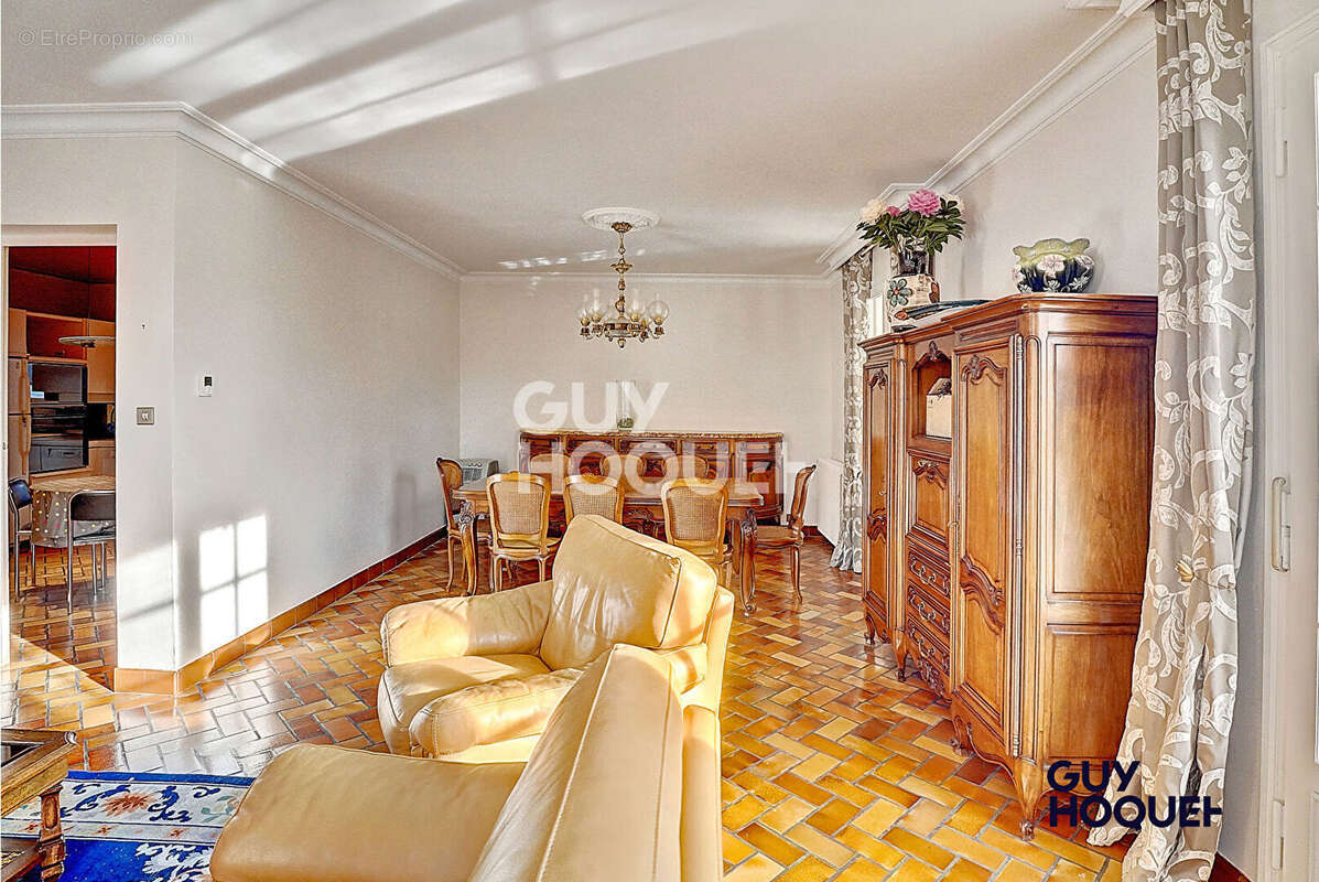 Maison à BOURG-EN-BRESSE
