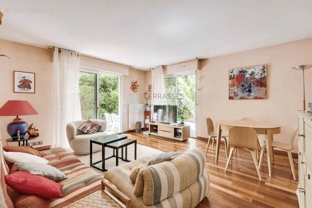 Appartement à MAISONS-ALFORT