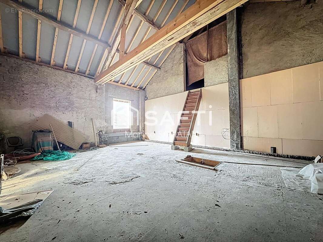 Photo 5 - Maison à VIRY