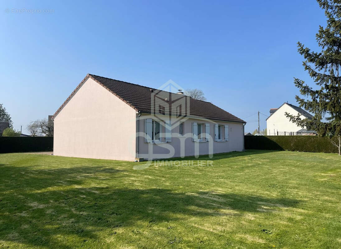 Maison 87 m² à Sorigny  - photo 2