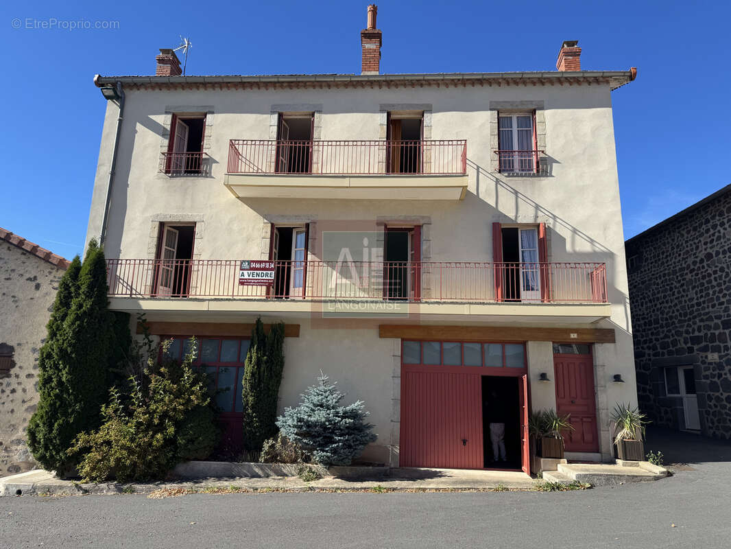 Maison à LANDOS
