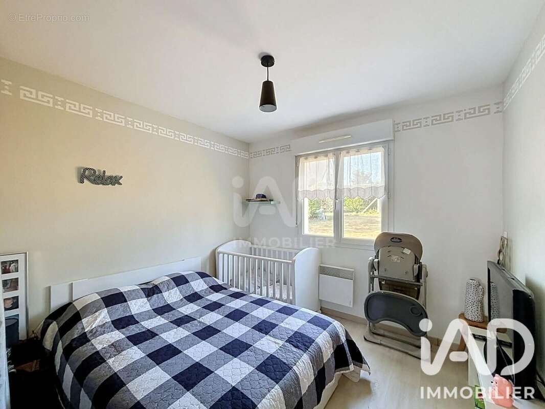 Maison 71 m² à Saint-Vaast-D'equiqueville  - photo 7
