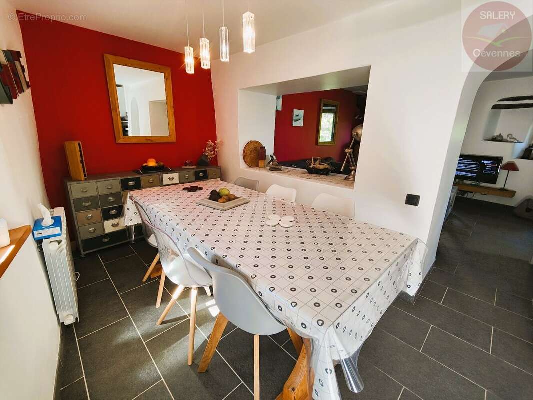 Maison à FLORAC