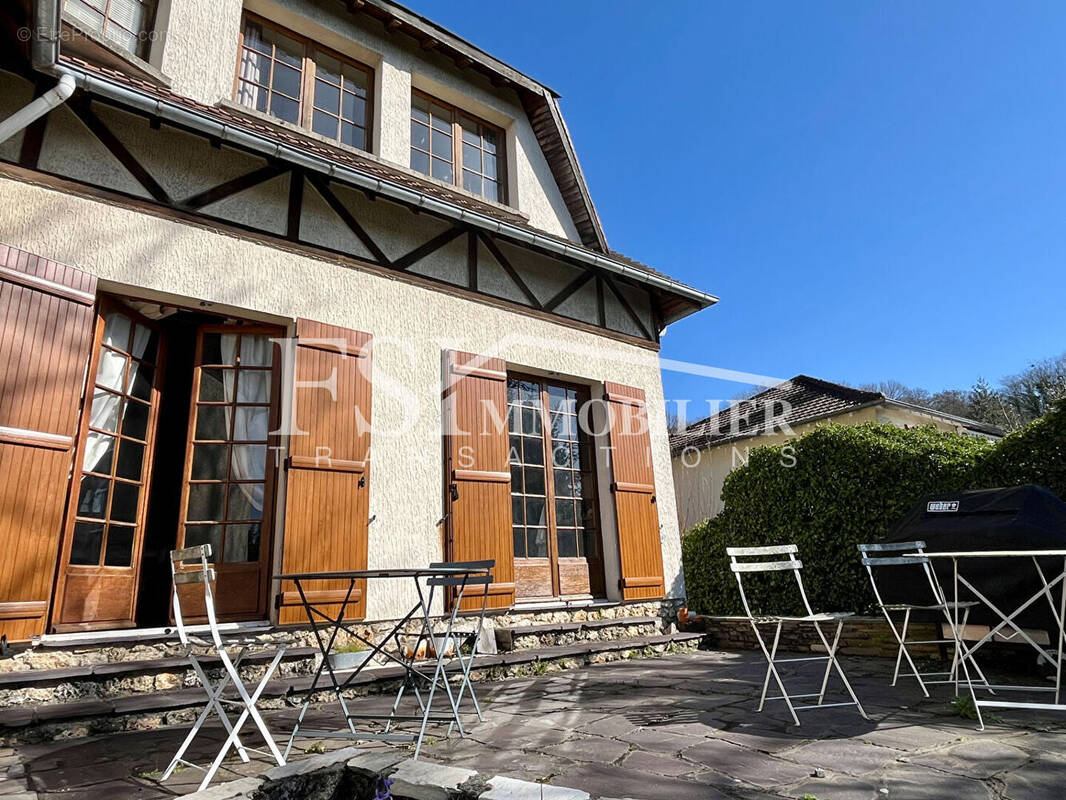 Maison à SAINT-LEU-LA-FORET