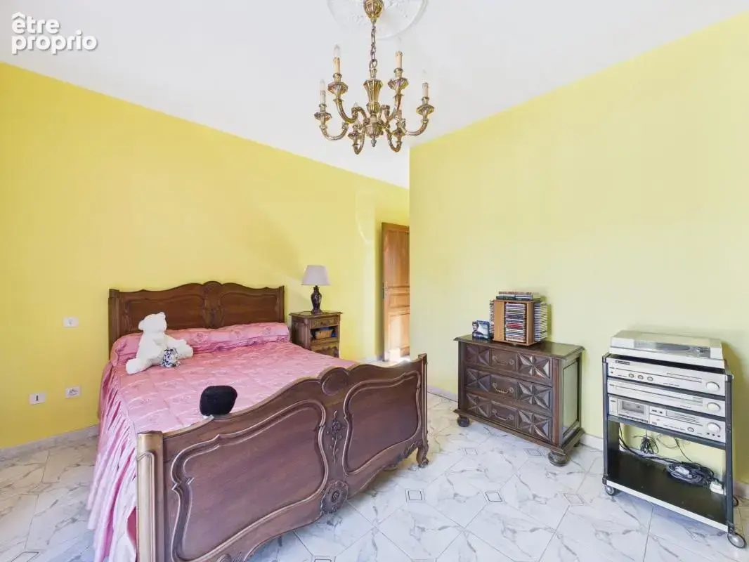 A vendre villa f4/5 avec piscine a afa - photo 15