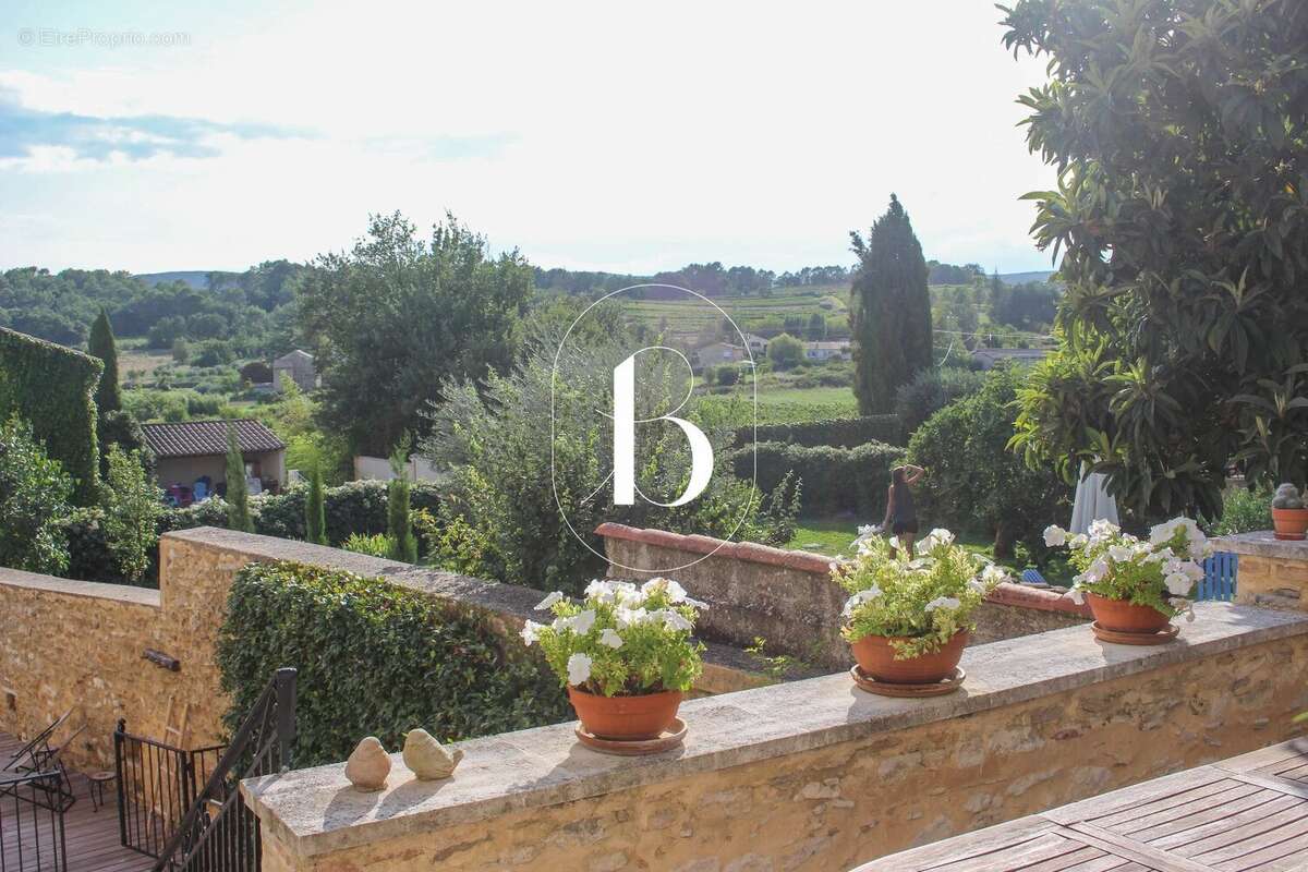 Maison à GOUDARGUES