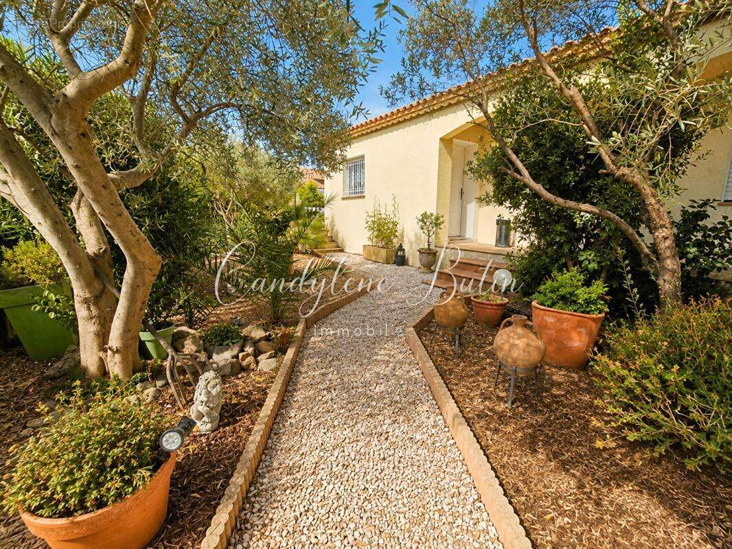 Villa Cazouls Les Beziers 4 pièce(s) 122 m2 - photo 3