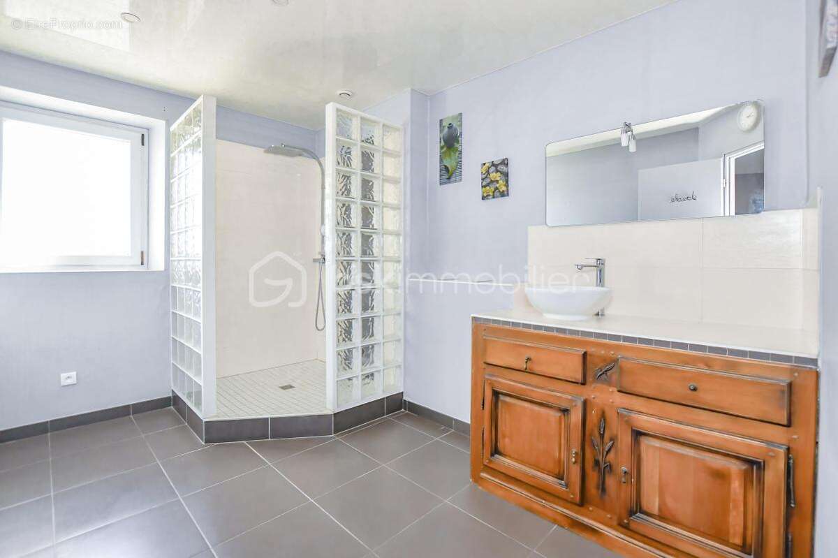 Maison de village - photo 13