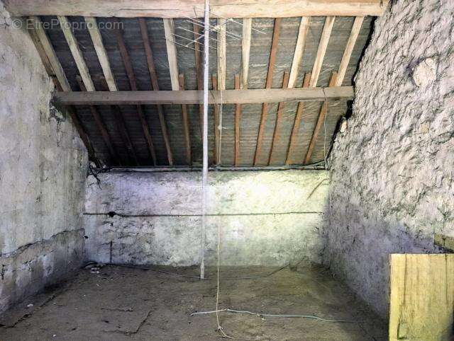 Maison à AUVERS-SUR-OISE