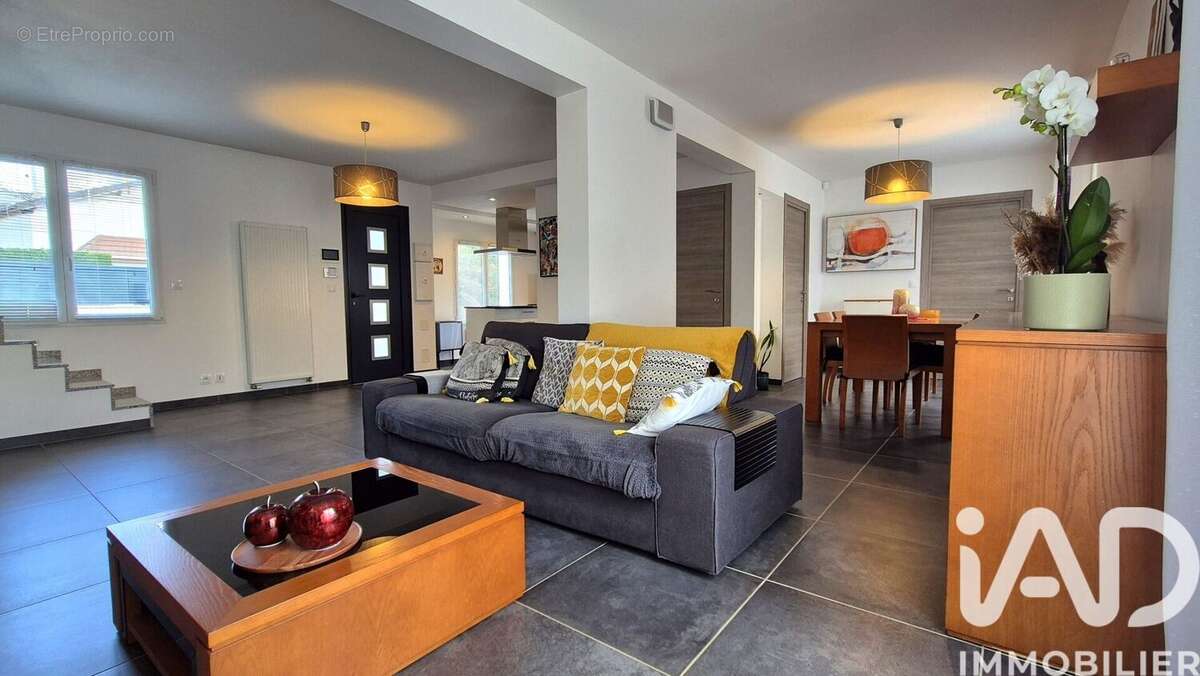 Photo 6 - Maison à ROISSY-EN-BRIE