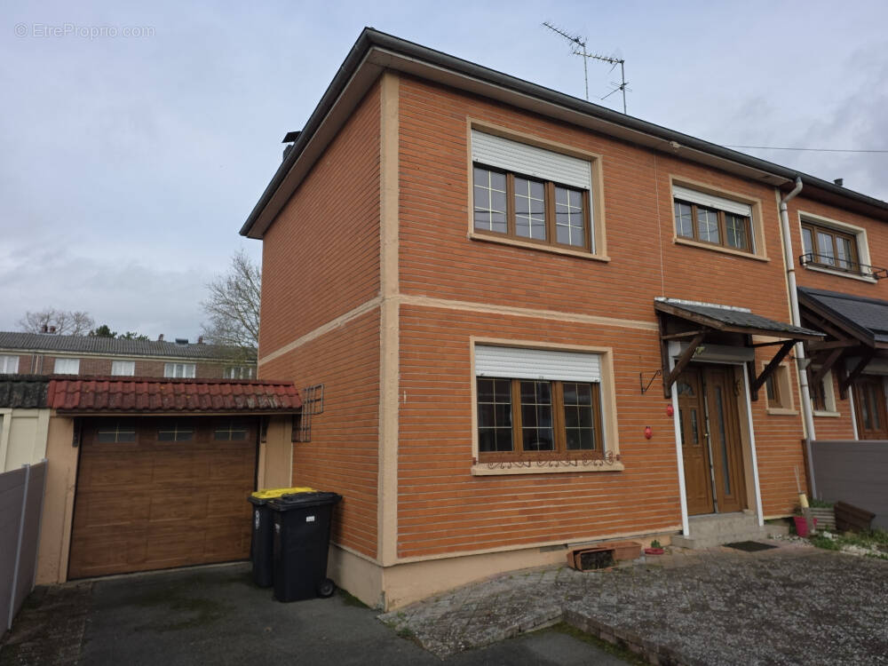 Maison à AILLY-SUR-SOMME