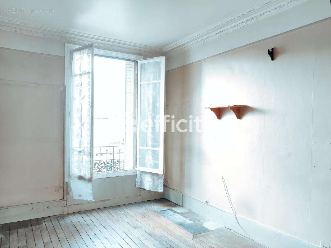 Appartement à MONTROUGE